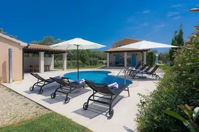 Image de Maison en bord de mer à Pula avec sauna