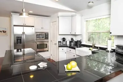 Image de Ponderosa Penthouse • modern luxury in Nw Bend