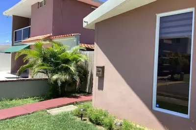 Image de 2 Villas 2 Pools\n Keep the family together \n Fit 20 + People