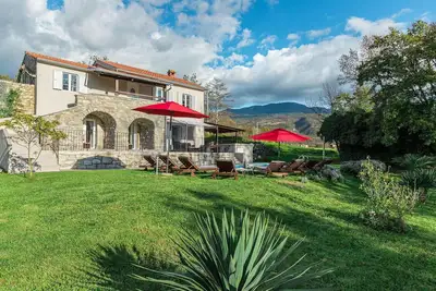 Image de Superbe maison à Boljun