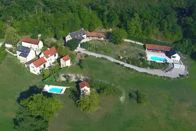 Image de Hameau Privatif De Charme 30 Pers.