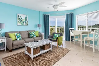 Image de Boho Chic Ocean Pointe 3214
