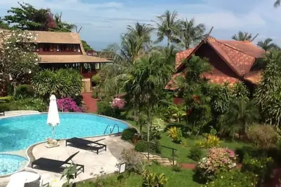 Image de Affordable beachside luxury villa on Bang Po beach\n
