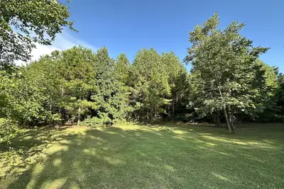 Image de Rv/Tent 18 acre campground site!