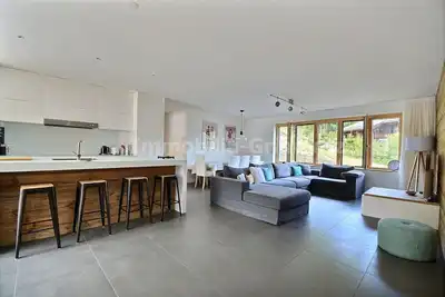 Image de Appartement très confortable pour 8 personnes, salon, coin cuisine avec lave-vaisselle, 2 chambres à