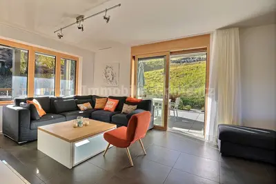 Image de Appartement très confortable pour 8 personnes, salon, coin cuisine avec lave-vaisselle, 2 chambres à