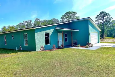Image de Minutes away to Sebring Raceway, Golf Course and many great fishing spots.