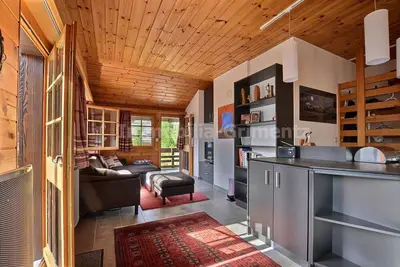 Image de Appartement confortable sur 2 étages pour 6 personnes, salon, coin cuisine avec lave-vaisselle, 1 ch