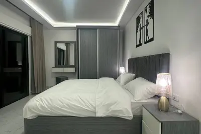 Image de Maison confortable près de tous les services (23)