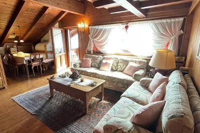 Image de Dachboden von Lokalen Handwerkern in San Vito di Cadore Eingerichtet