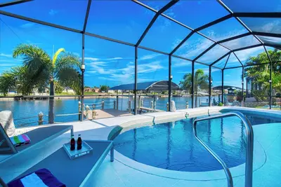 Image de Vrcc Villa Aurora - charming waterfront retreat