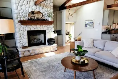 Image de Peaceful Missoula Mountain View Home