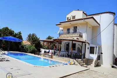 Image de Ölüdeniz villa with Pool for family \nOn the way of Ölüdeniz. Big area barbacu…. .