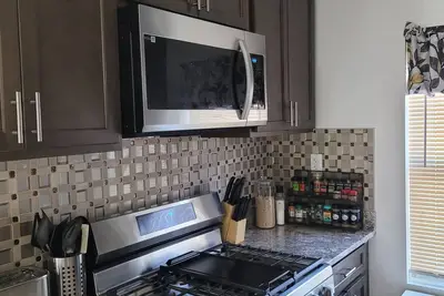 Image de Newly Renovated Home away from Home