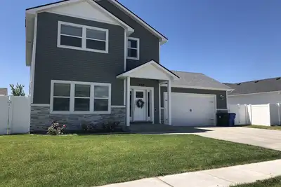 Image de Cozy, Quiet Pocatello Home, Easy Access to Freeway, Sleeps 11, Large Yard