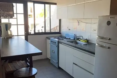 Image de Acogedor  y tranquilo departamento, ubicado a 5 min del Parque Gral San Martin.