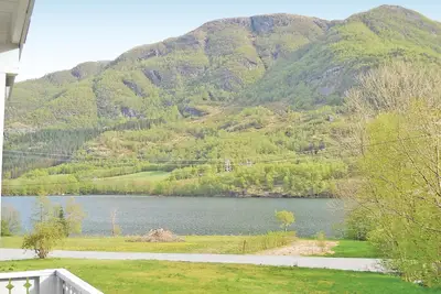 Image de Superbe maison à Sandeid avec vue sur.