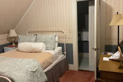 Image de Deerfield Valley Inn - Budget Club Room 3