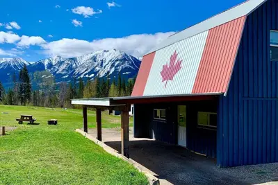 Image de Maple Ranch Tiny House/Cabin WiFi Sleeps 4 Golden