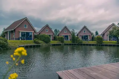 Image de Villa spectaculaire au bord du lac