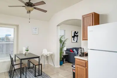 Image de Glorious 3 bedroom home/Near Randolph Afb/No stairs.