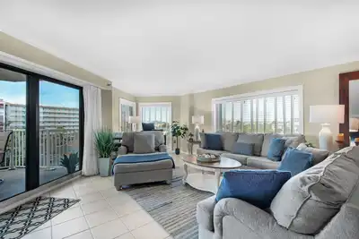 Image de 🌊Beachfront Complex-Private Beach- 2 Pools-Hot Tub-Tennis-3br Inlet Reef 319