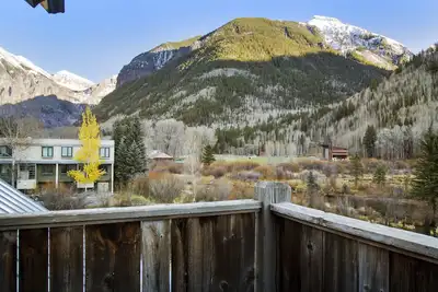 Riverview-Park Watch by Curate Telluride-Views, Walk to Ski, Updated, Bear Creek