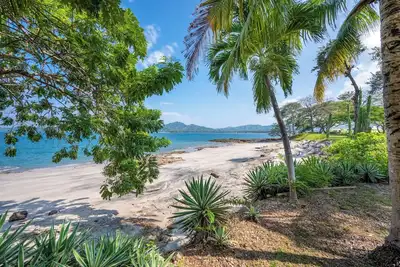 Image de Playa Flamingo Marina Costa Rica Coastal Gem
