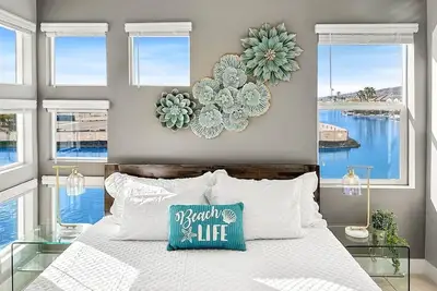 Casa Marina - Billiards, Karaoke, Ping Pong