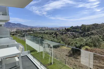 Image de Luxury modern apartment with large balcony and sea view (3 bedrooms)