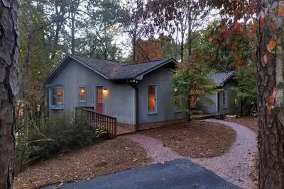 Image de Clemson Lake House: Game Room & Dock