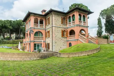 Image de San Bartolomeo vacation suite in Umbria at Lake Trasimeno on the border with Tuscany