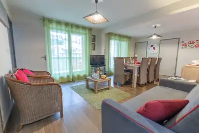 Image de Appartement \"Le Bois De Marie\" avec vue sur les montagnes, terrasse privée et Wi-Fi