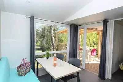 Image de Mobil-Home Loggia 3 Pièces 4 Personnes Climatisé