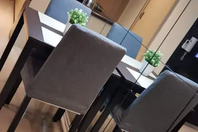 Image de Cozy, Furnished, Sanitized, Hotel-Vibe Studio Unit at the Mall of Asia Complex