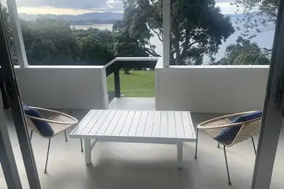 Image de Sunset Haven - Waterfront Retreat