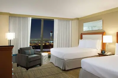 Image de Pets Allowed, Free Parking! 3 Convenient Suites Near Winton Lake and Dulle Park