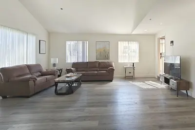 Image de 5 Bedrooms 3 baths cozy house in Alhambra downtown \/ Pet Friendly