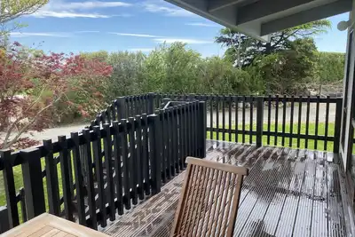 Image de Hear the birds, relax in the sun with privacy.