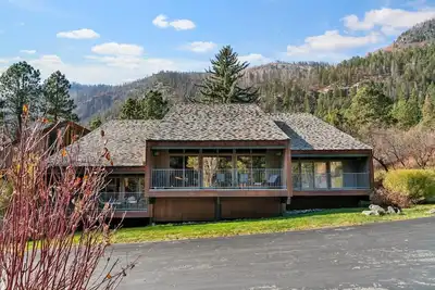 Image de Resort Amenities, Sleeps 8, Golf Privileges!