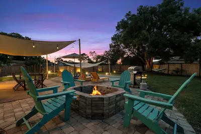 Image de Fun-Filled Escape! Heated Pool, Fire Pit, Mini Golf – Near Beach