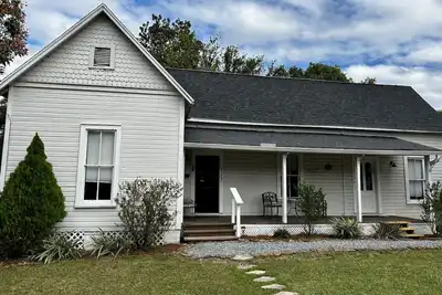 Image de Private apt historic downtown yr. 1892