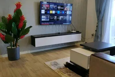 Modern 2-Bedroom Fully Furnished Apartment in Kololo*