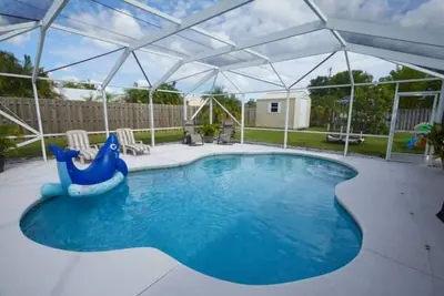 Image de Luxurious Pool Cottage Sleep 2