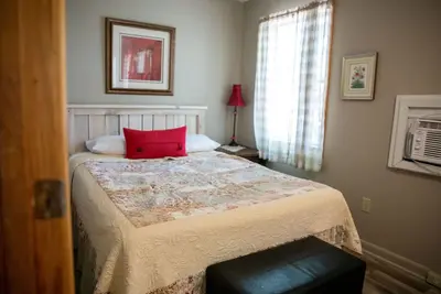 Image de Timberline Cabins - The Pinewood Cottage - Hot tub, Fireplace, Pets