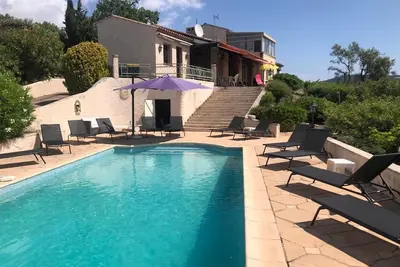 Image de Villa vue exceptionnelle sur le Golfe de Saint-Tropez - 18 pers - 7 chambres
