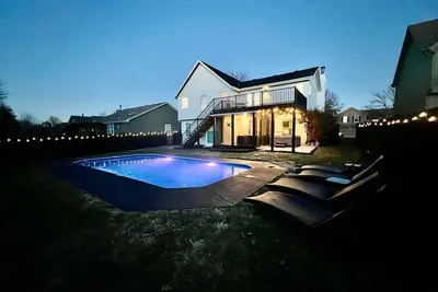 Image de Beautiful and comfortable home close to kc