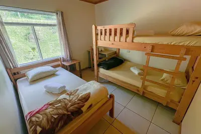 Image de Cozy triple room with a private bathroom surrounded by nature. Colibri