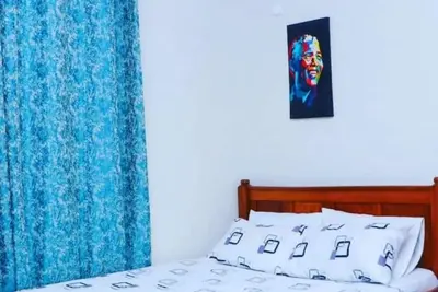 One Bedroom Apartment