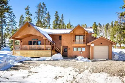 Image de Winter time escape in the Rockies